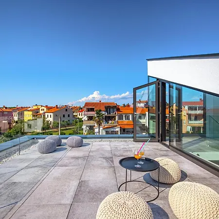 A By Tourist Adria Group Vila *
