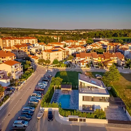 A By Tourist Adria Group Villa *